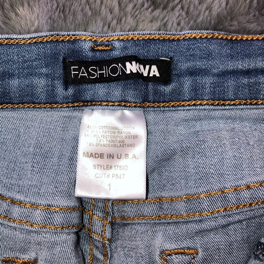 Fashion Nova Jeans - Picture 3 of 3